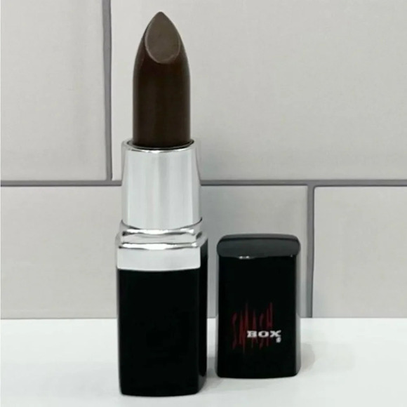 Smashbox 77 Smashing Snob Lipstick - Picture 1 of 1